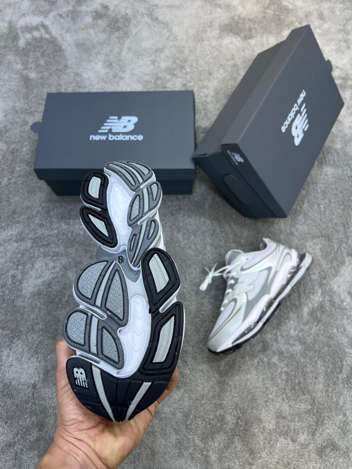 New Balance 2000 blancas y grises