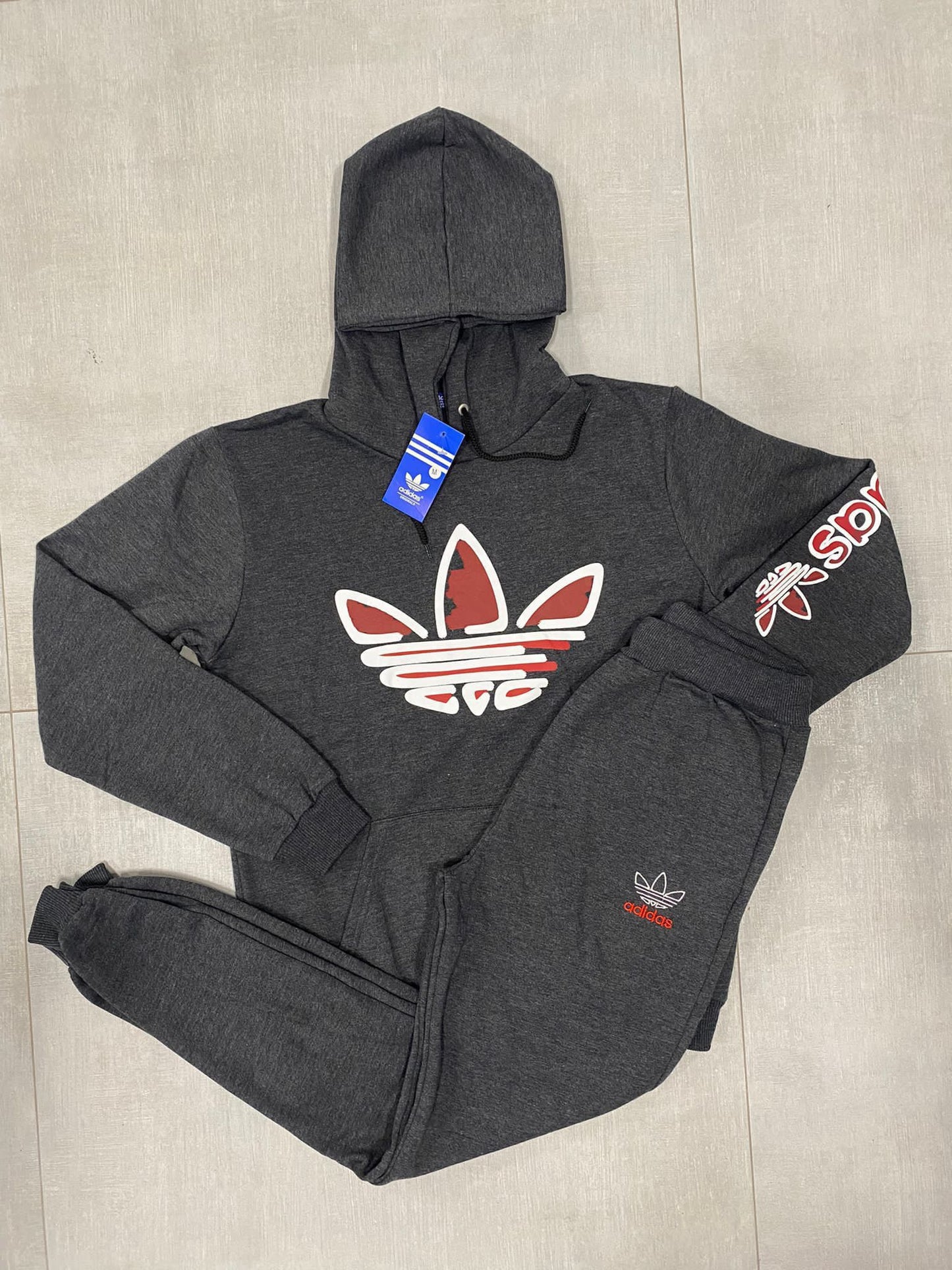 Chandal adidas negro logo rojo y blanco