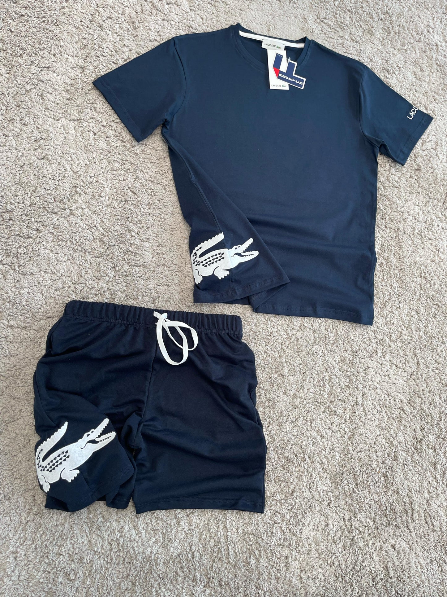 CONJUNTO Lacoste azul marino logo blanco