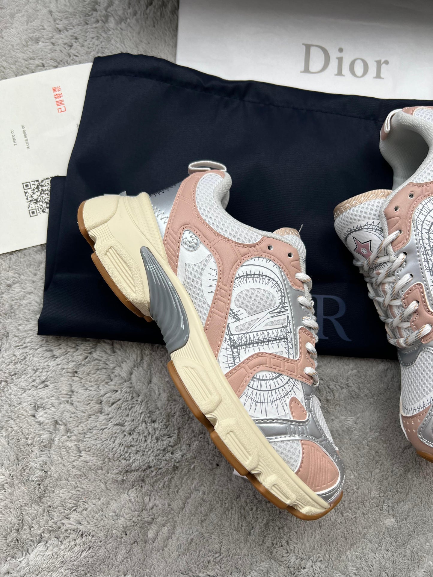 DIOR CHRONO blancas y rosas detalles plateados