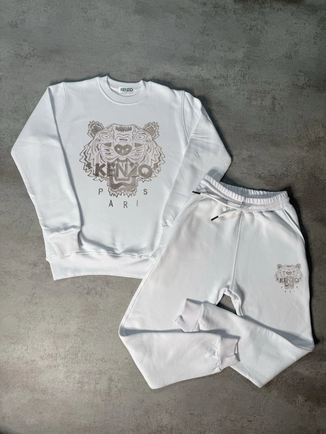 Chandal KENZO blanco logo gris