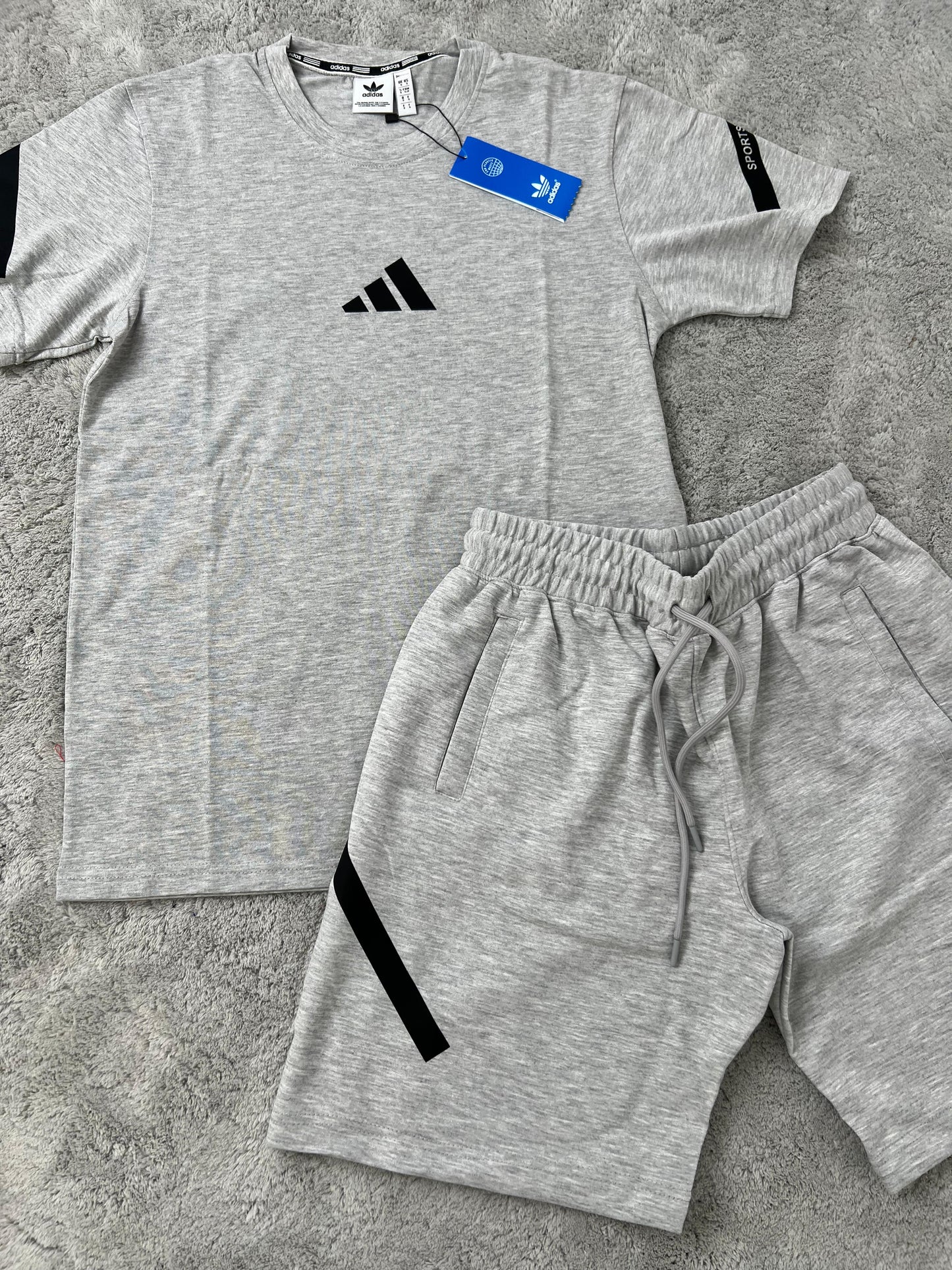 Conjunto corto adidas gris logo negro