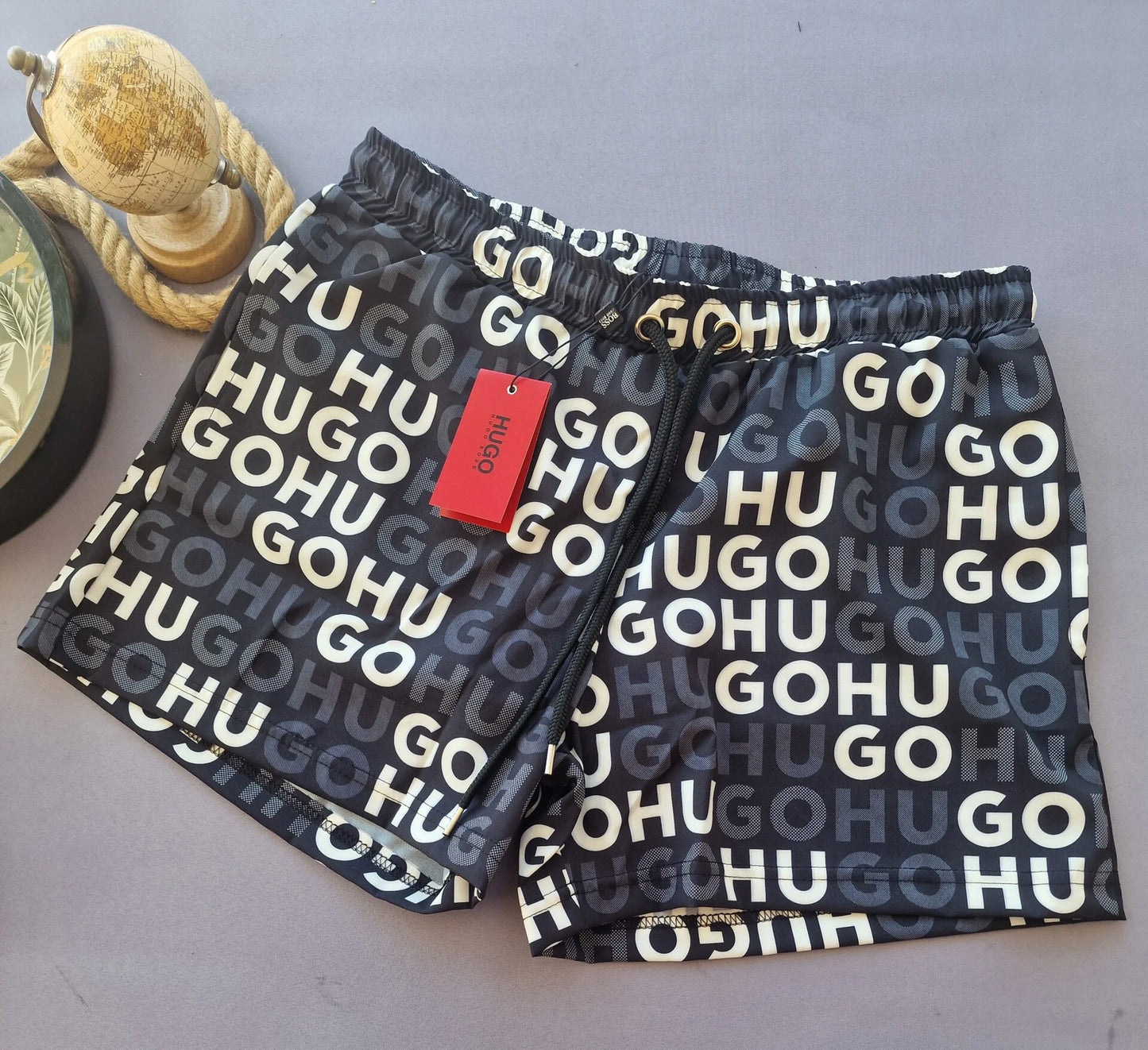 Bañador HUGO BOSS negro logo blanco y gris