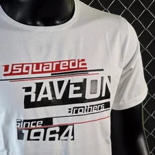 Camiseta DSQUARED2 blanco logo negro detalles rojos