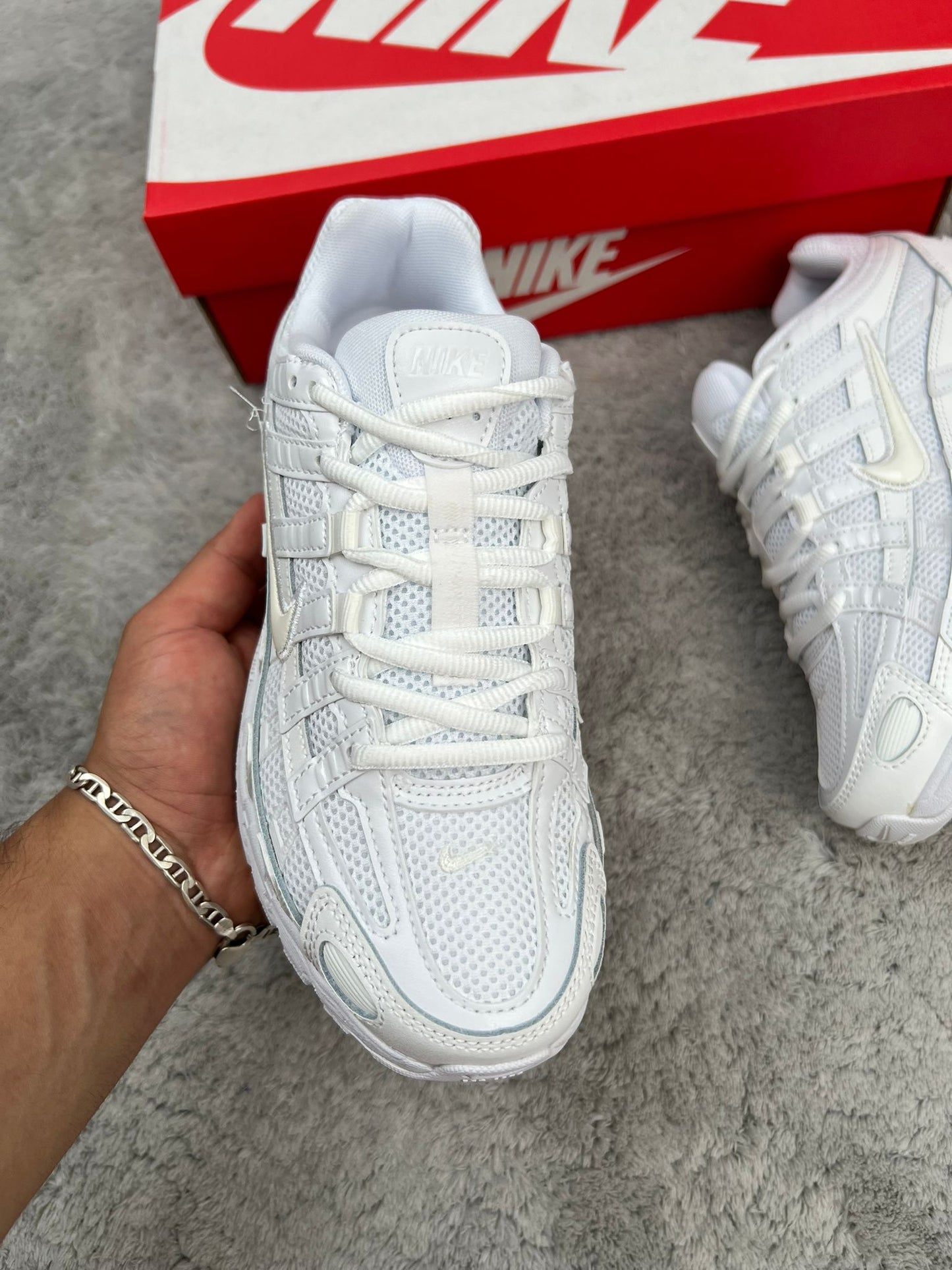 Nike P-6000 Blancas