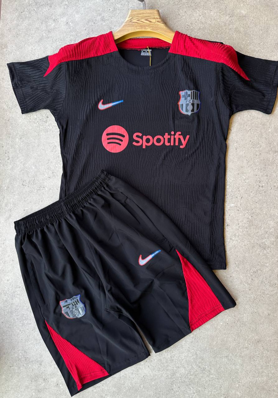 Conjunto corto Barcelona negra y rojo