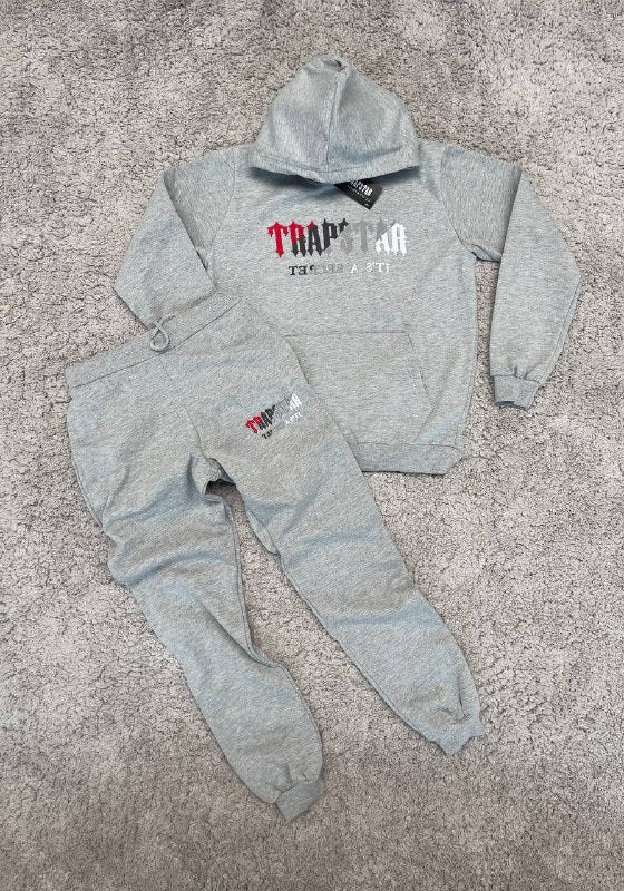 CHANDAL TRAPSTAR GRIS LOGO TRICOLOR