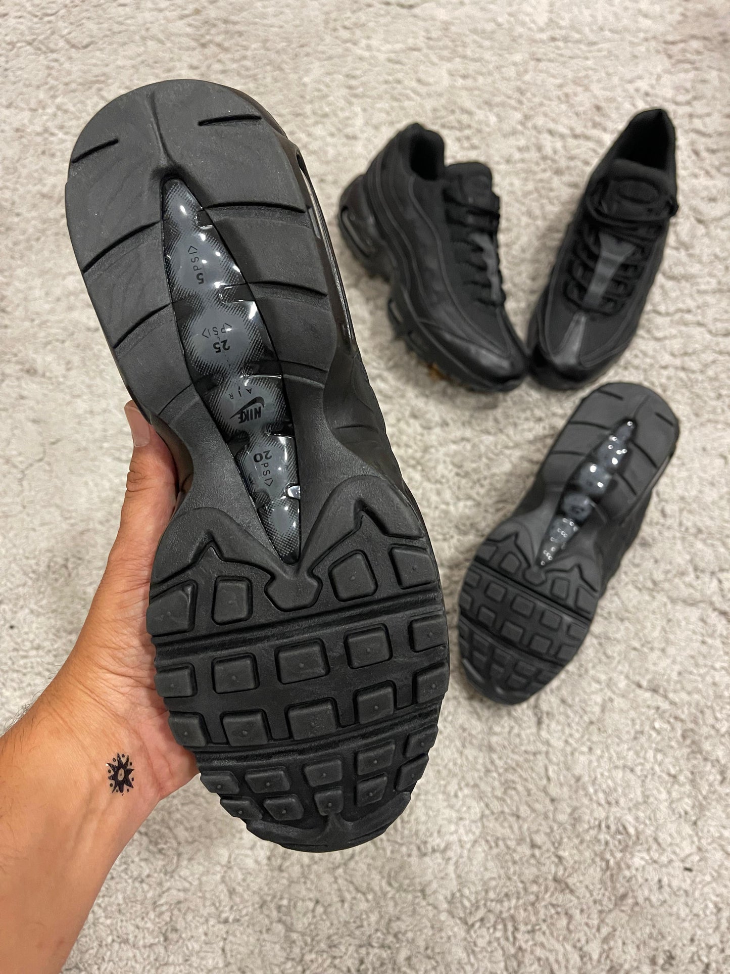 Air max 95 negras