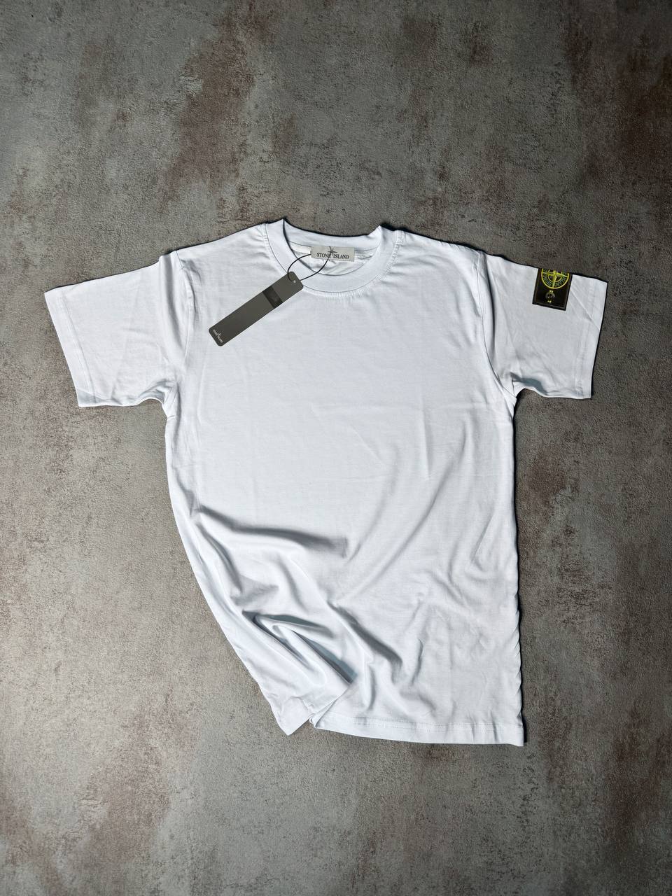 Camiseta Stone Island blanca logo en manga