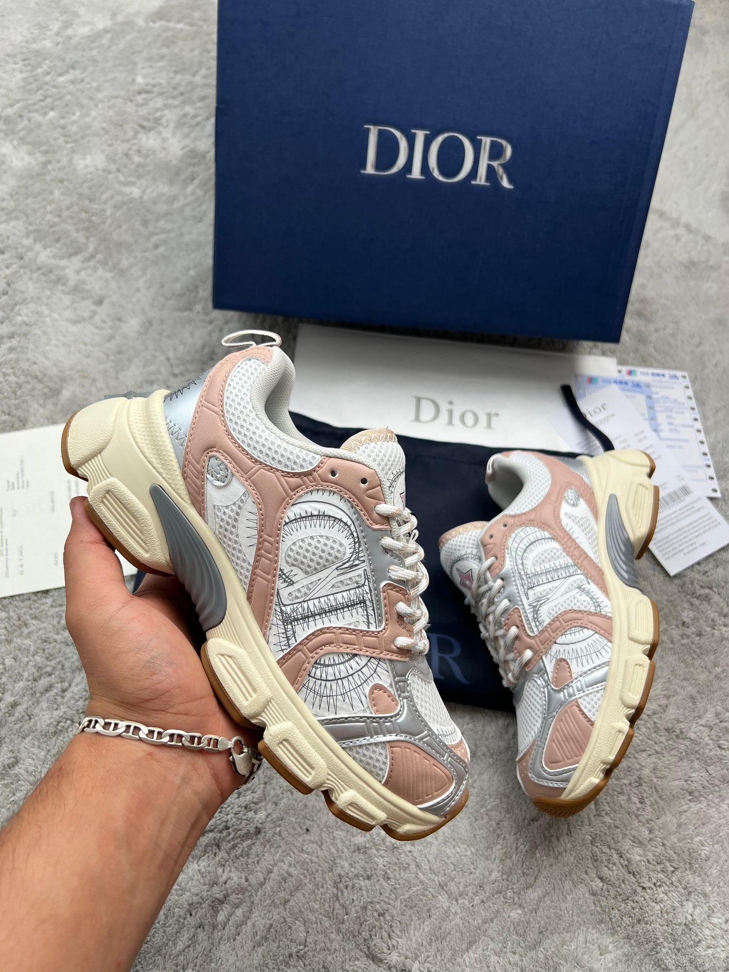 DIOR CHRONO blancas y rosas detalles plateados