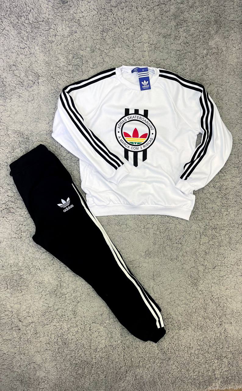 CHANDAL ADIDAS BLANCO LOGO EN MEDIO DETALLES NEGROS