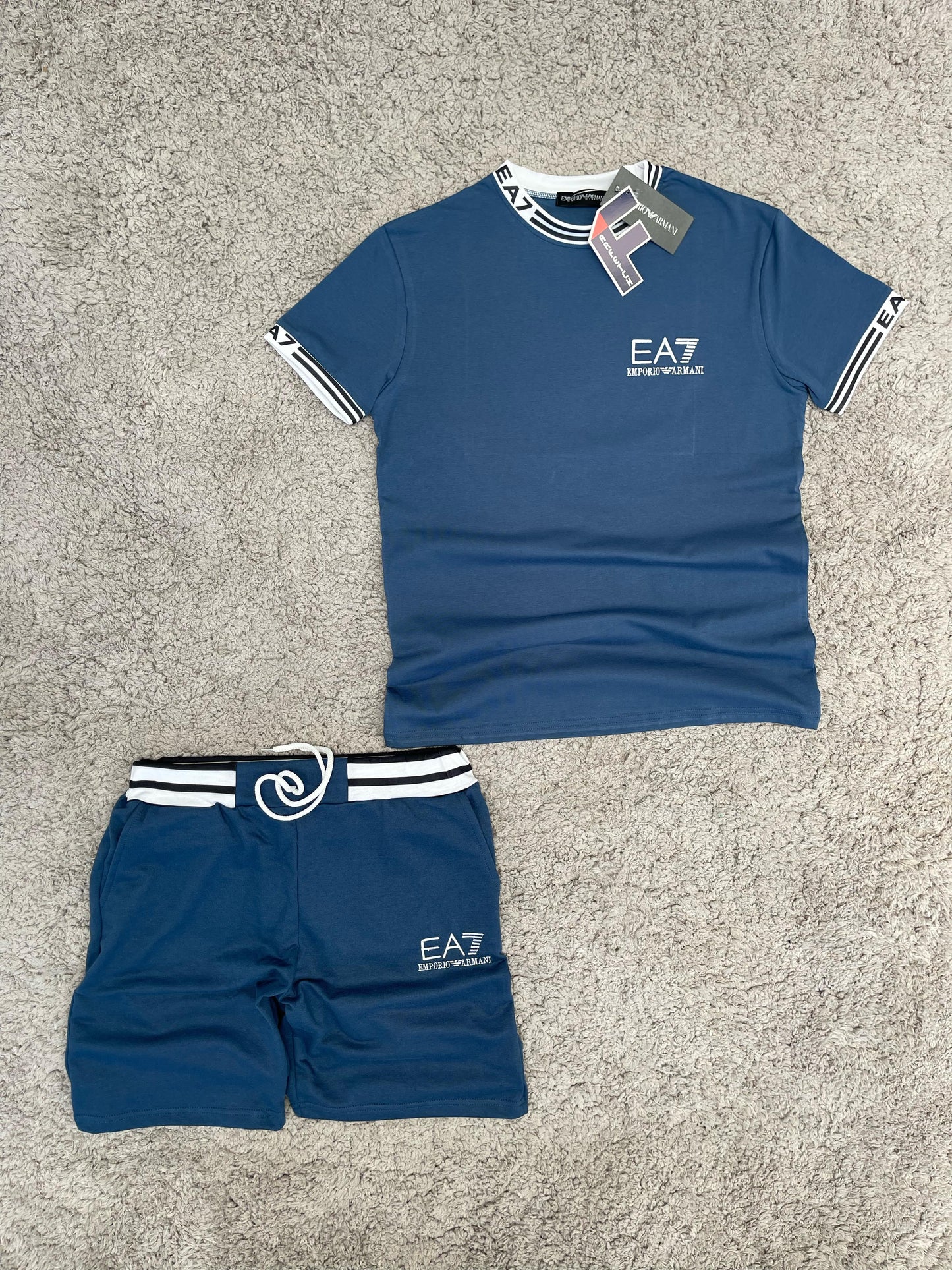 CONJUNTO armani azul logo blanco