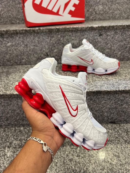 Shox blancas y rojas logo blanco contorno rojo