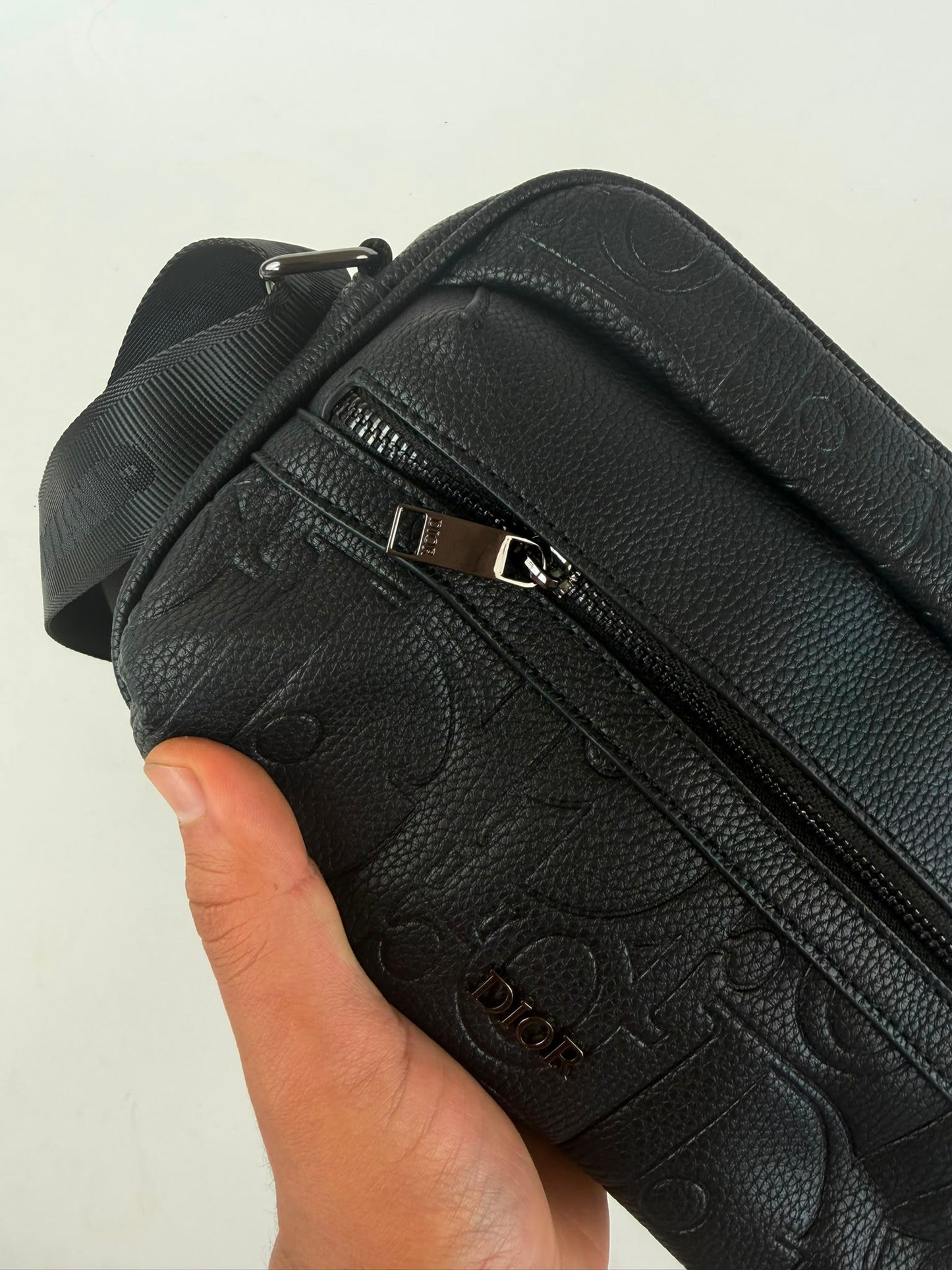 Bandolera Hombre Dior logos negros
