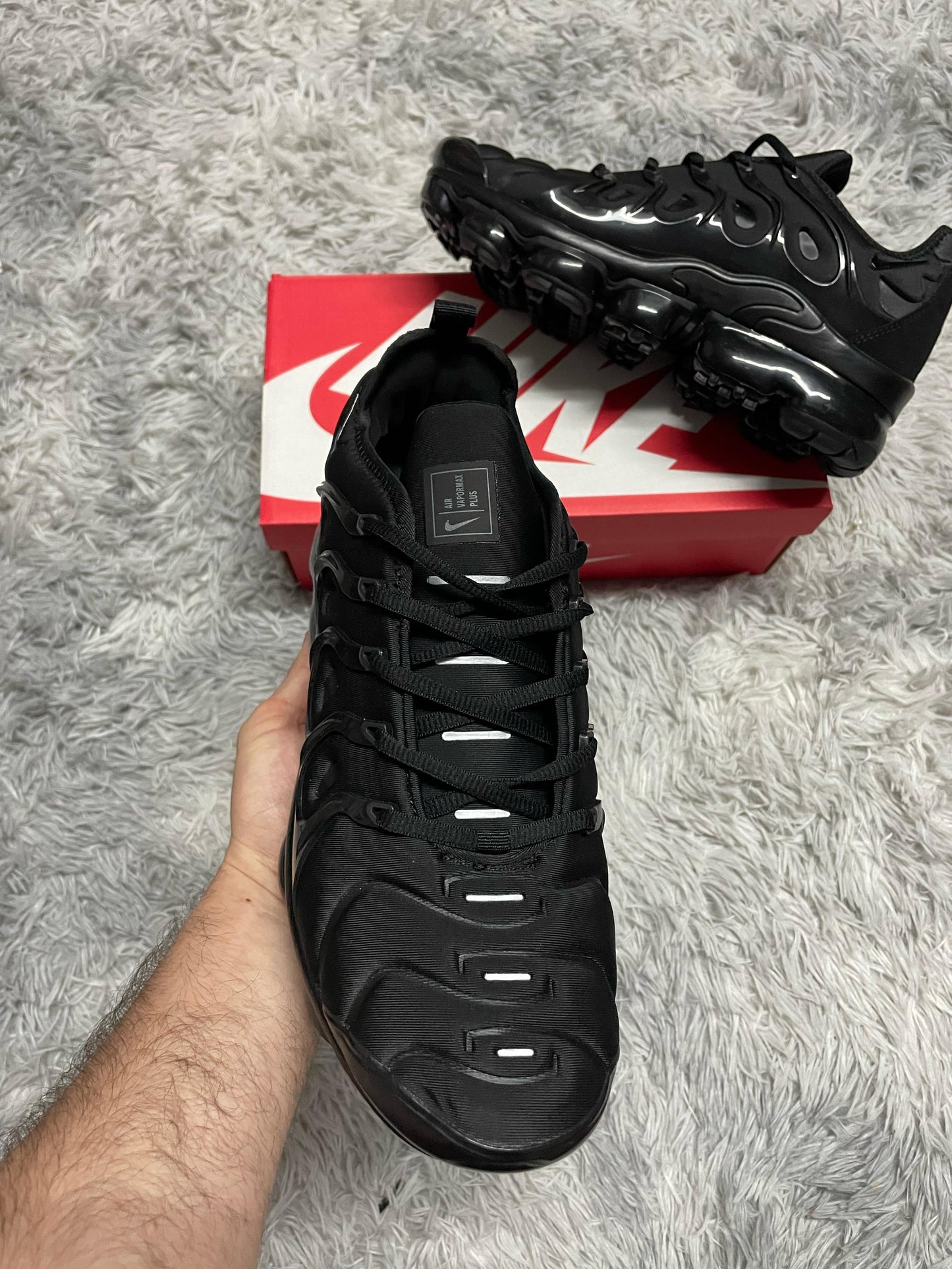 VAPORMAX NEGRAS