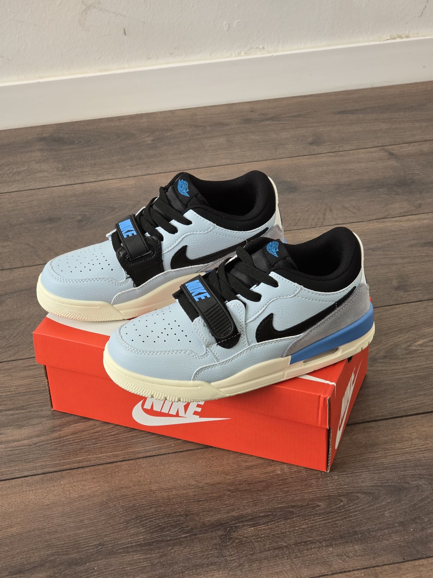 Jordan legacy azul