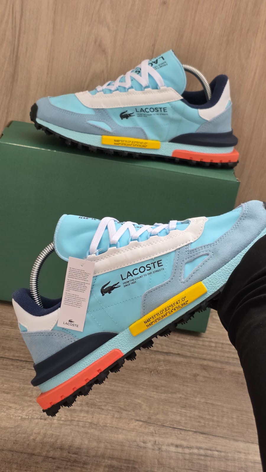 Lacoste azul