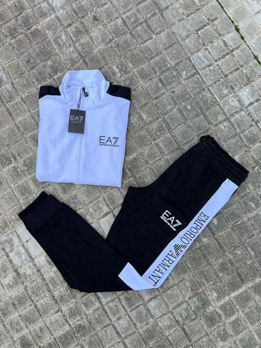 Chandal armani blanco logo negro
