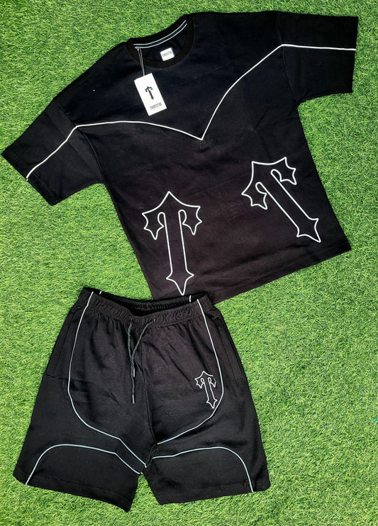 Conjunto TRAPSTAR negro detalles blancos