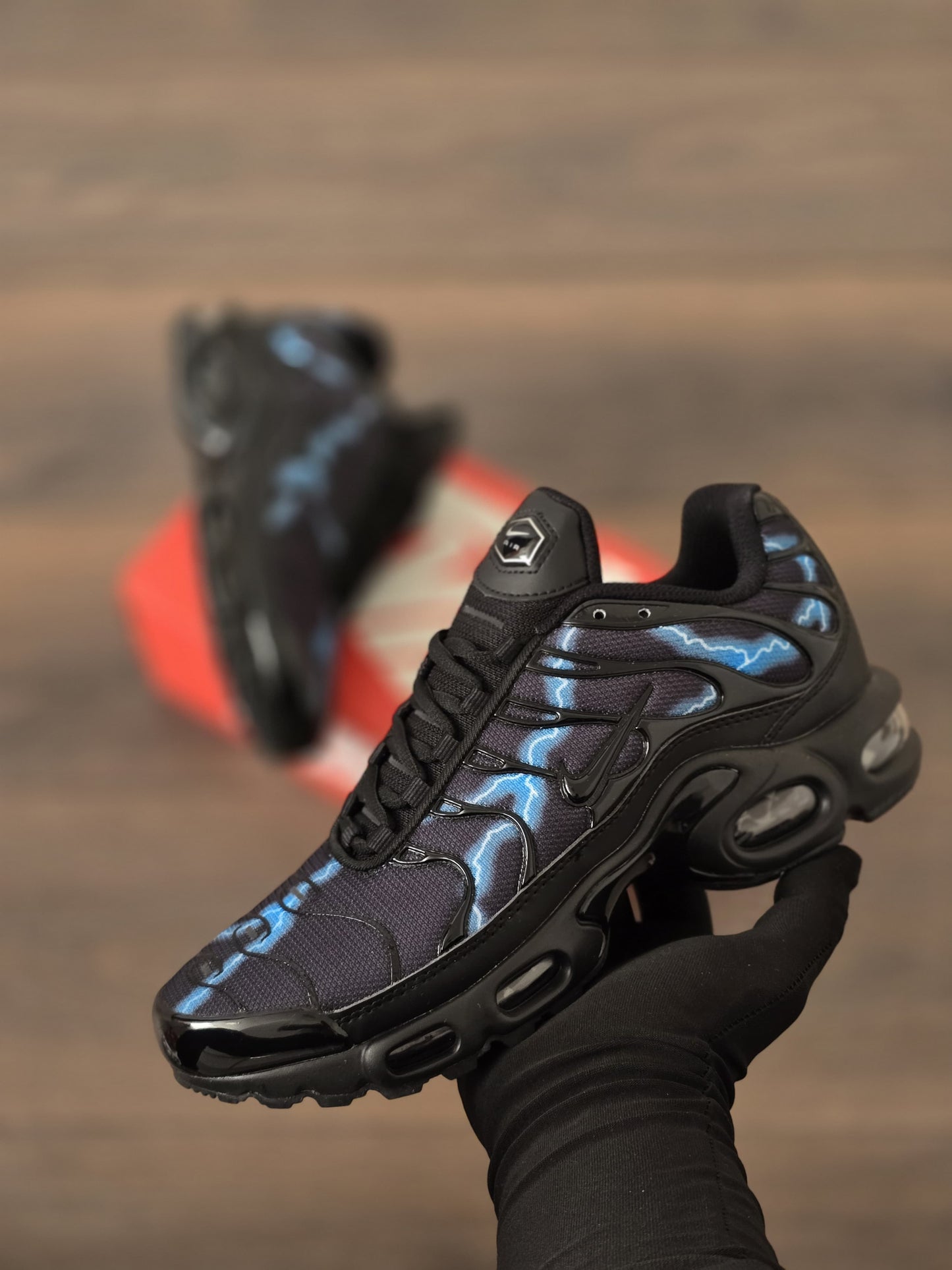 Tn negro azul trueno