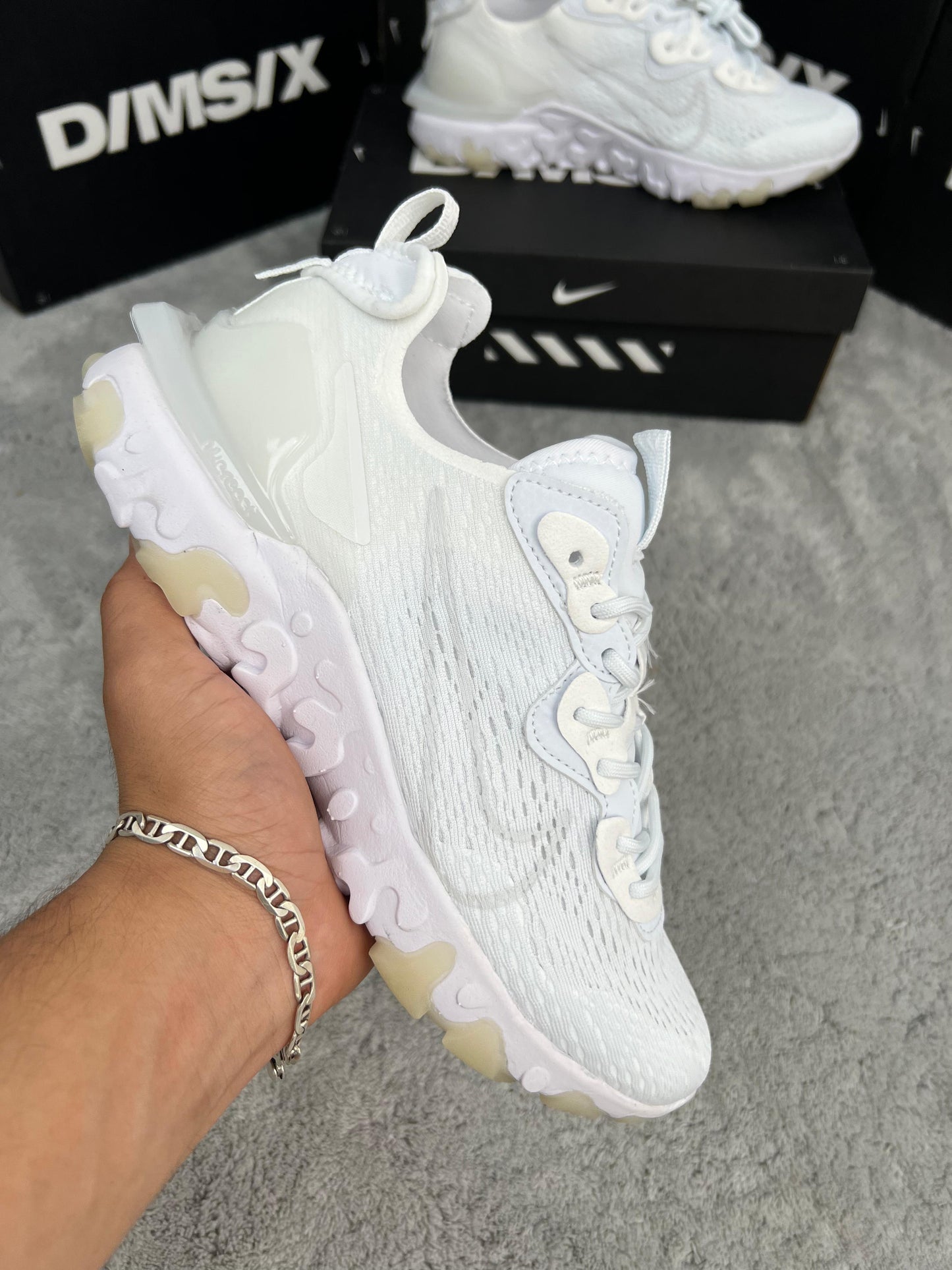 Nike react vision blancas