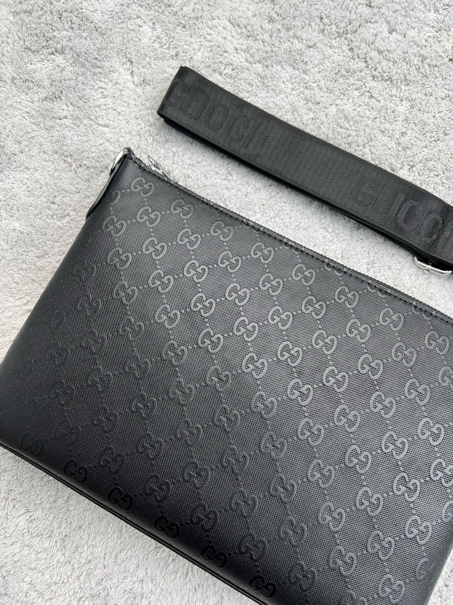 Neceser GUCCI negro