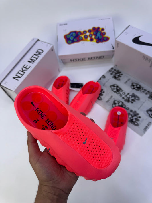 Nike mind rojas