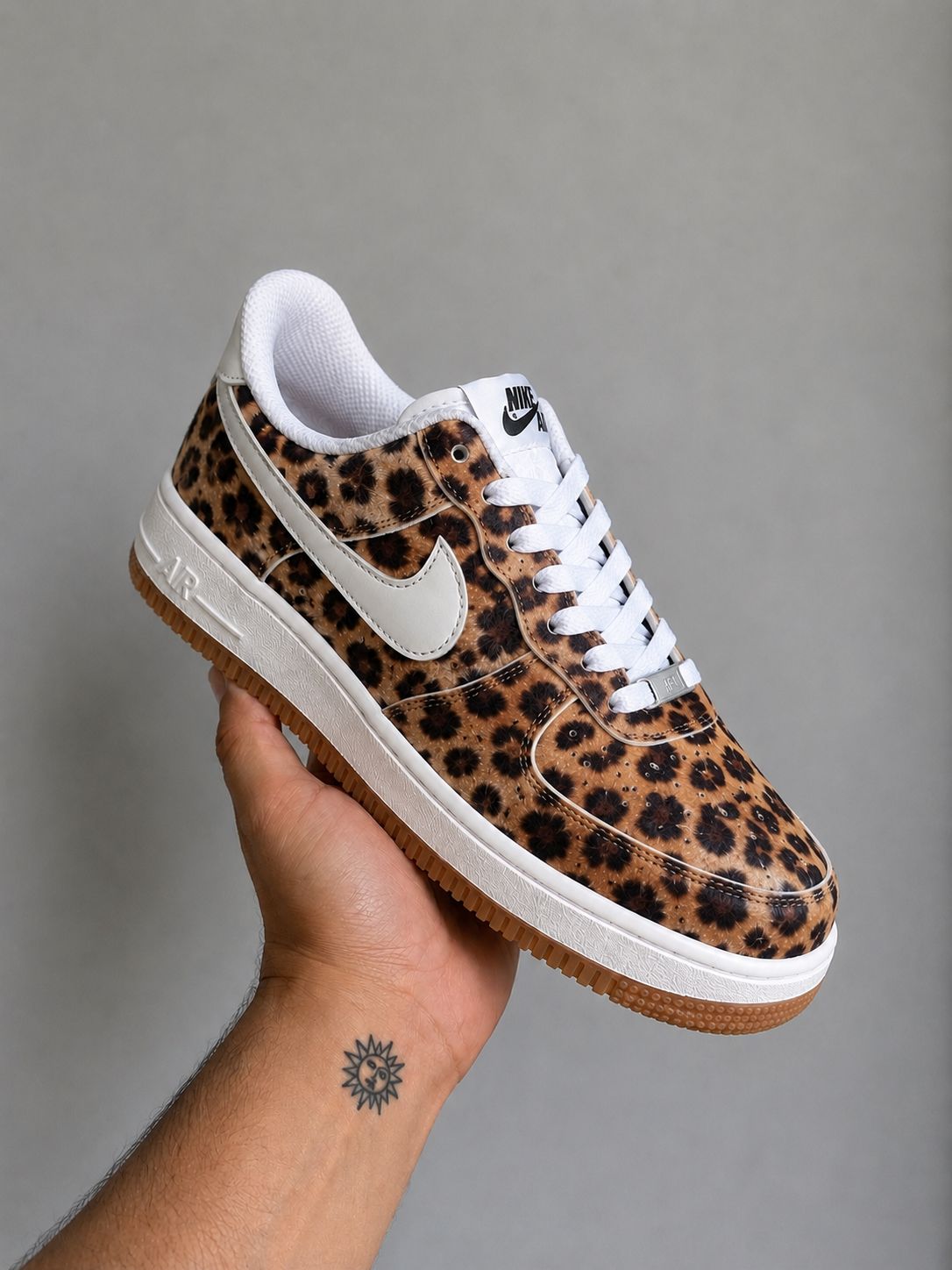 AIR FORCE LEOPARDO LOGO BLANCO