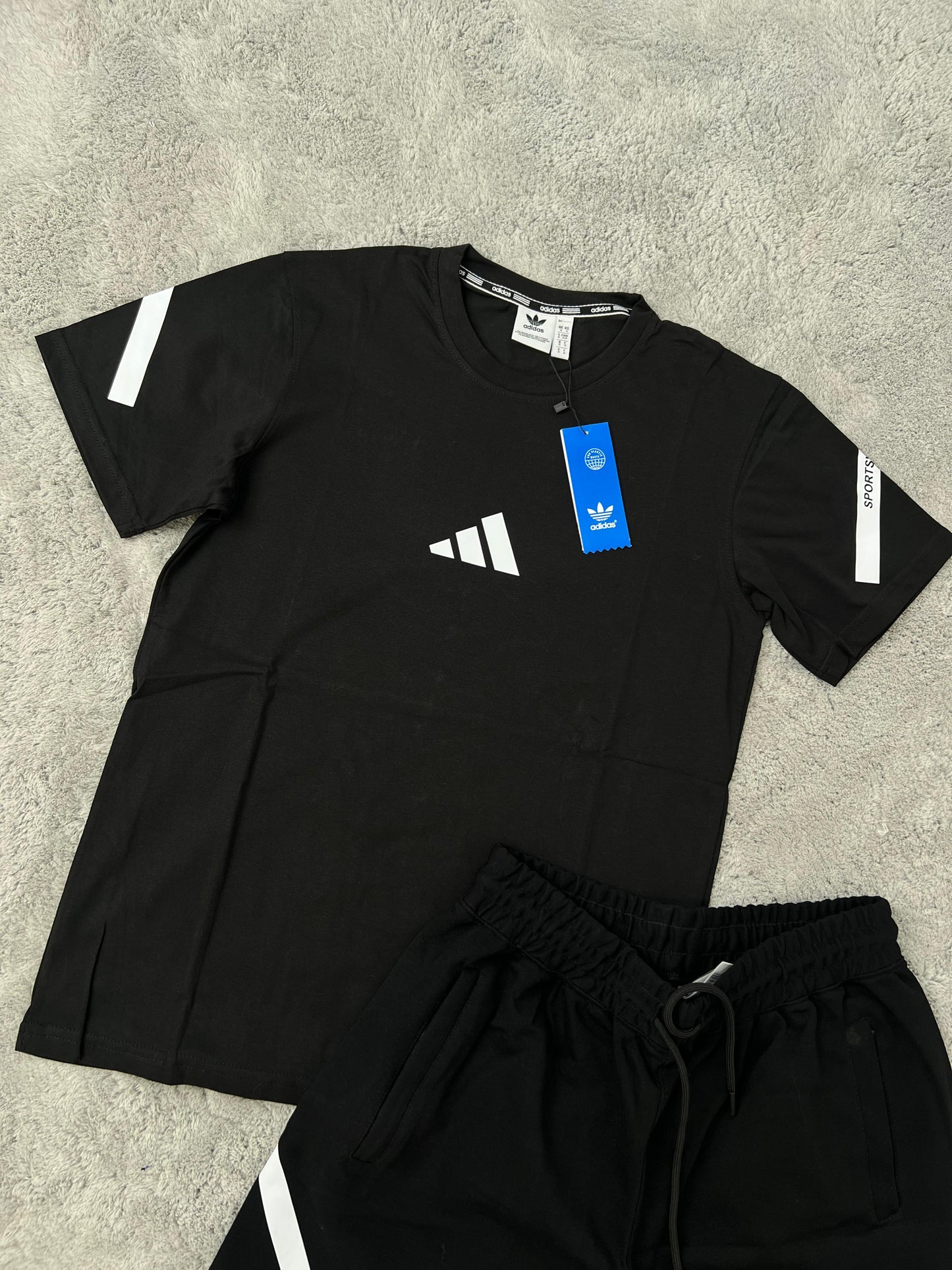 Conjunto corto Adidas negro logo blanco
