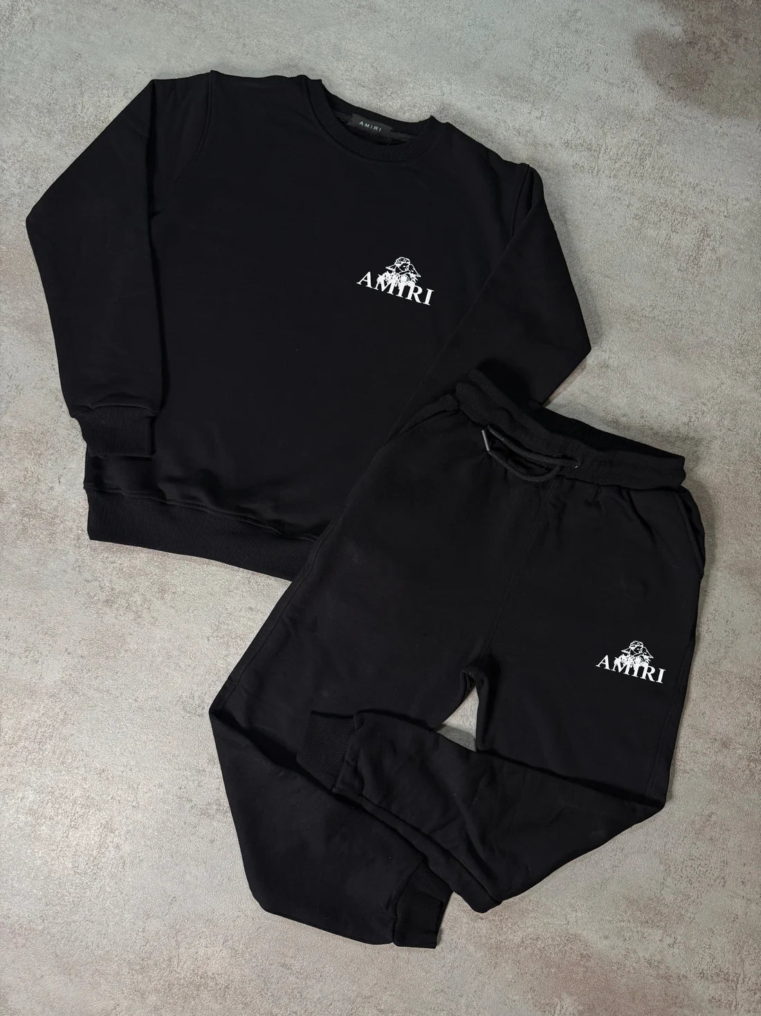 Chandal AMIRI negro logo blanco angel