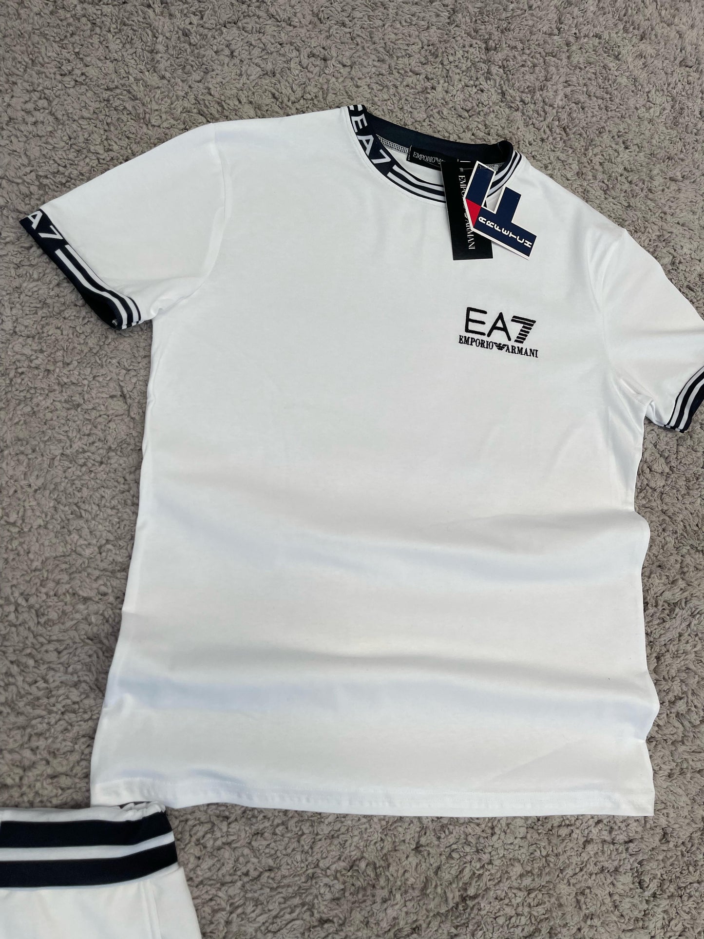 CONJUNTO armani blanca logo negro