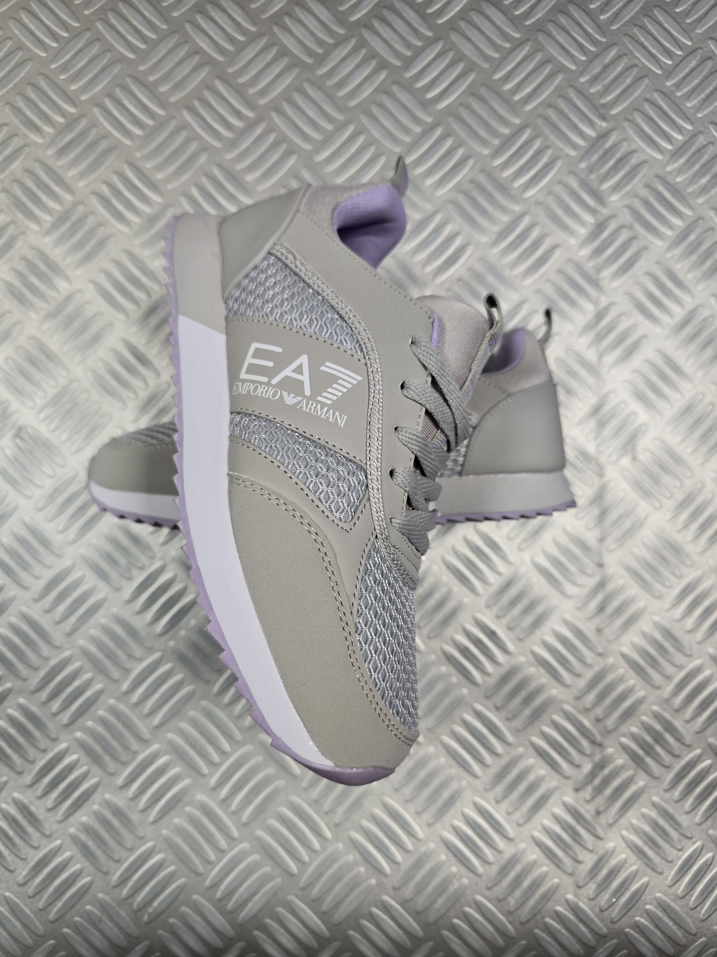 Emporio armani gris lila