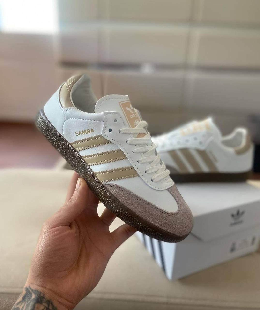 ADIDAS SAMBA BLANCA LOGO BEIGE