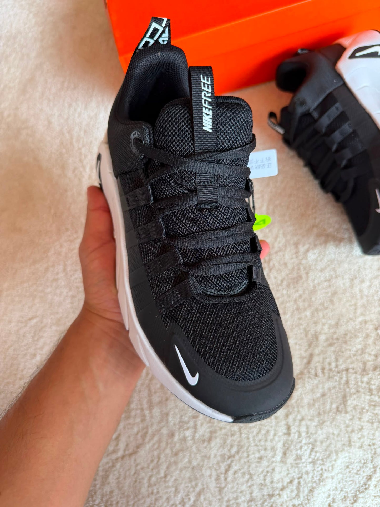 Nike Free Metcon 7 negro logo blanco