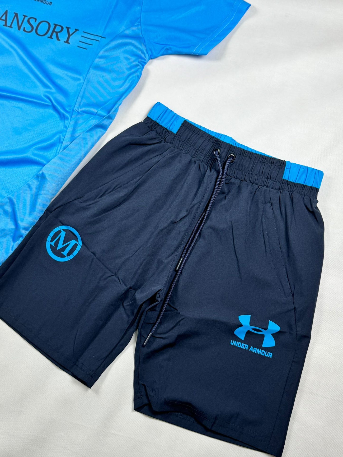 Conjunto under armour x Mansory azul logo negro