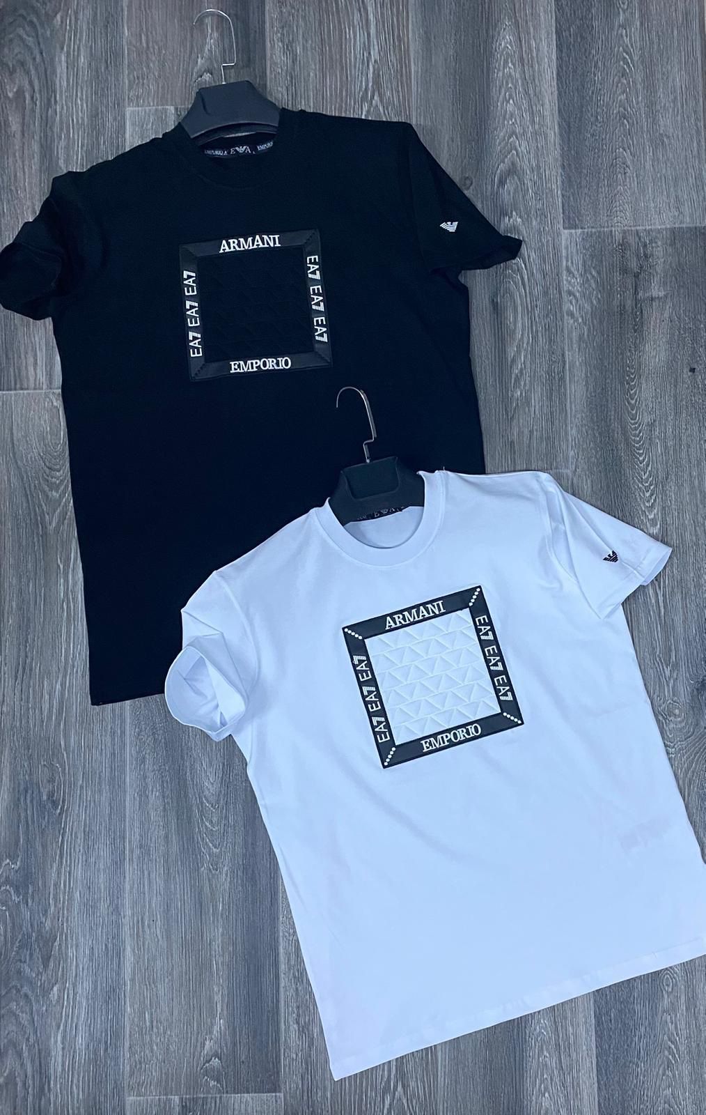 Camiseta Armani blanca detalles negros logo blanco