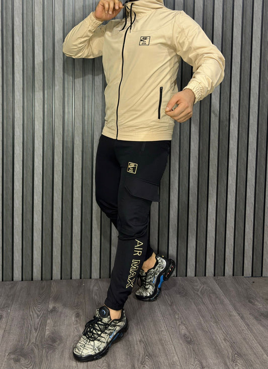 Chandal Nike air max beige y negro