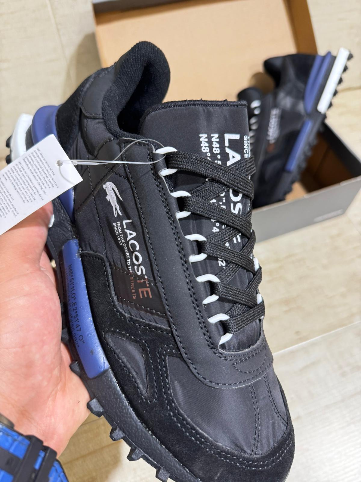 Zapatillas Lacoste Active negras y azules logo blanco
