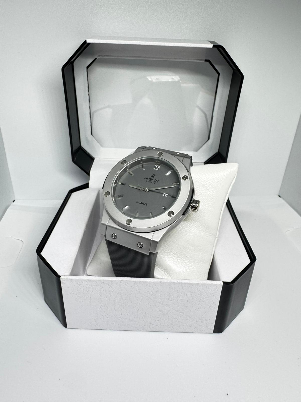 RELOJ HUBLOT GRIS PLATEADO