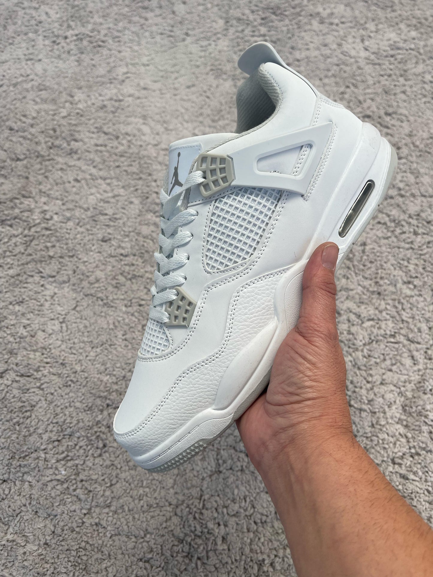 JORDAN 4 BLANCAS