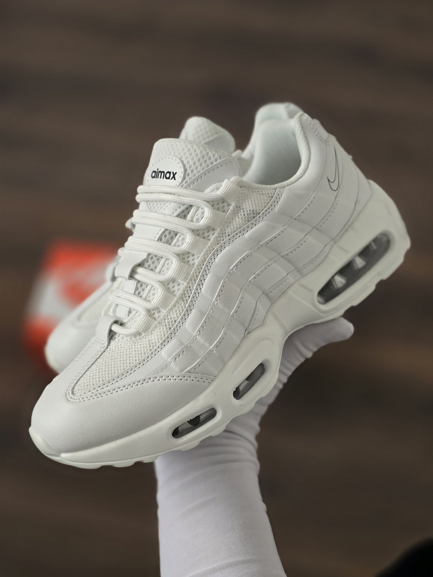 Air max 95 blanca logo negro