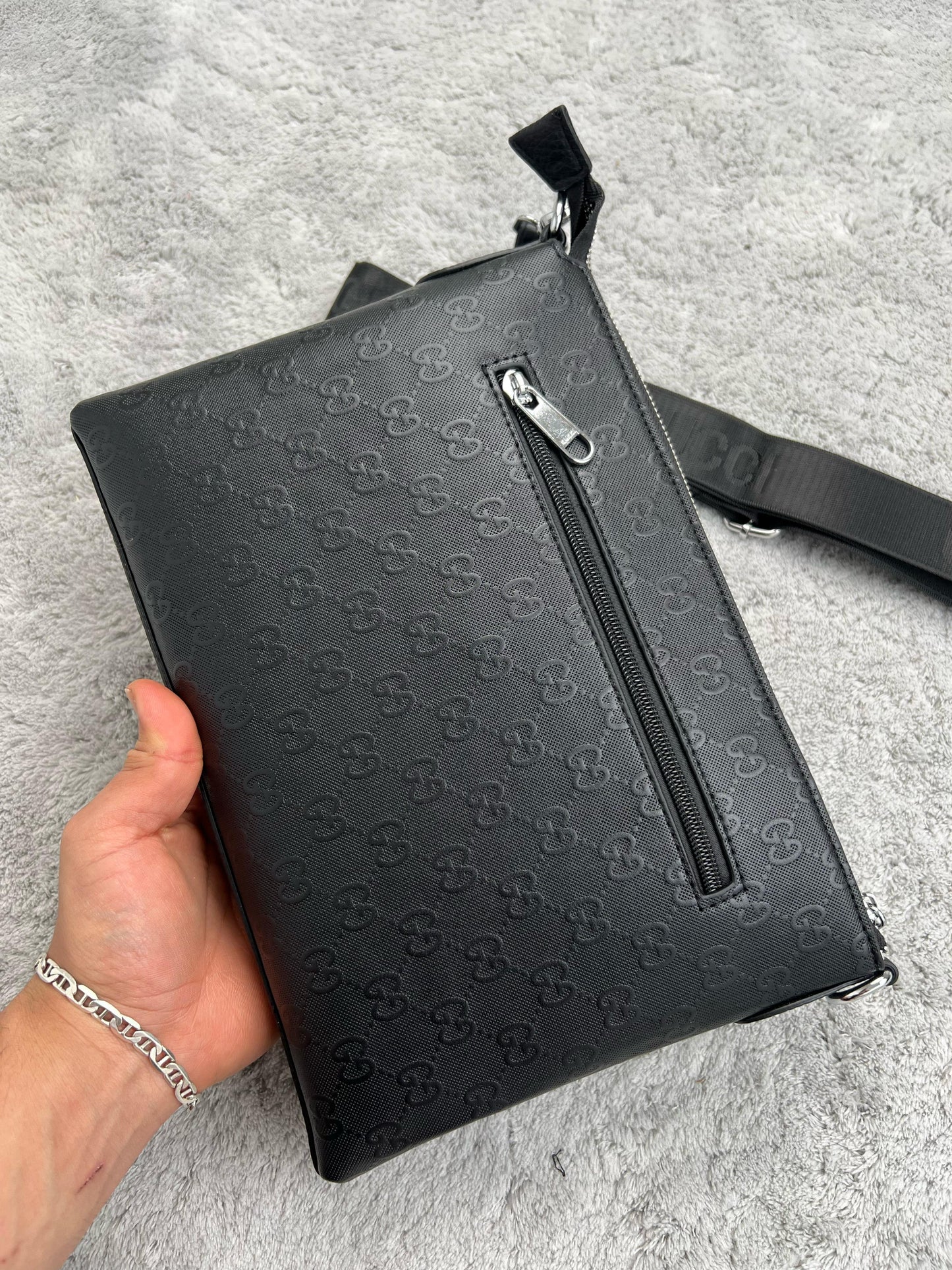Neceser GUCCI negro