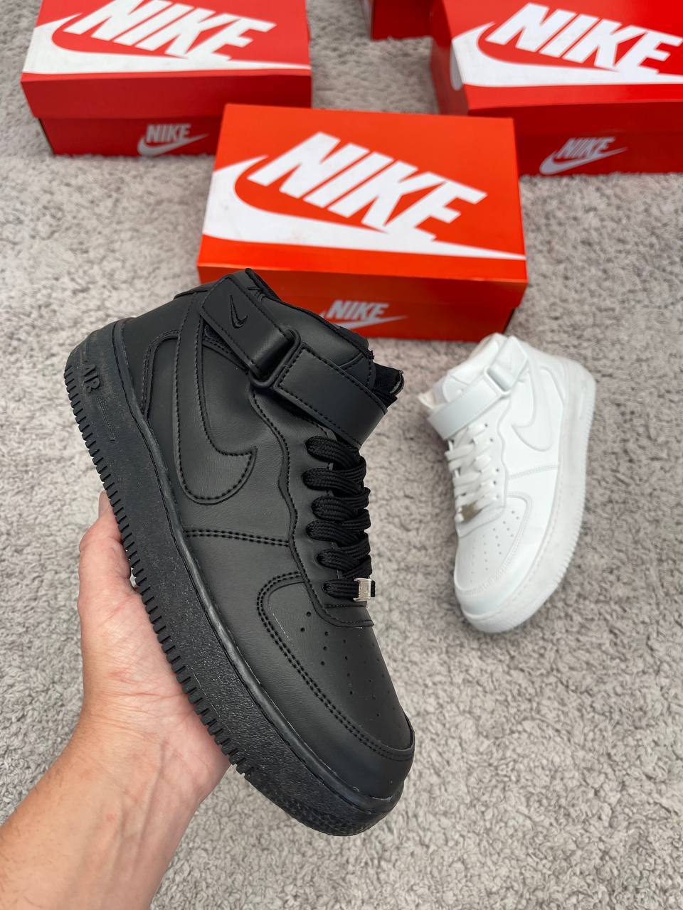 AIR FORCE BOTAS NEGRAS