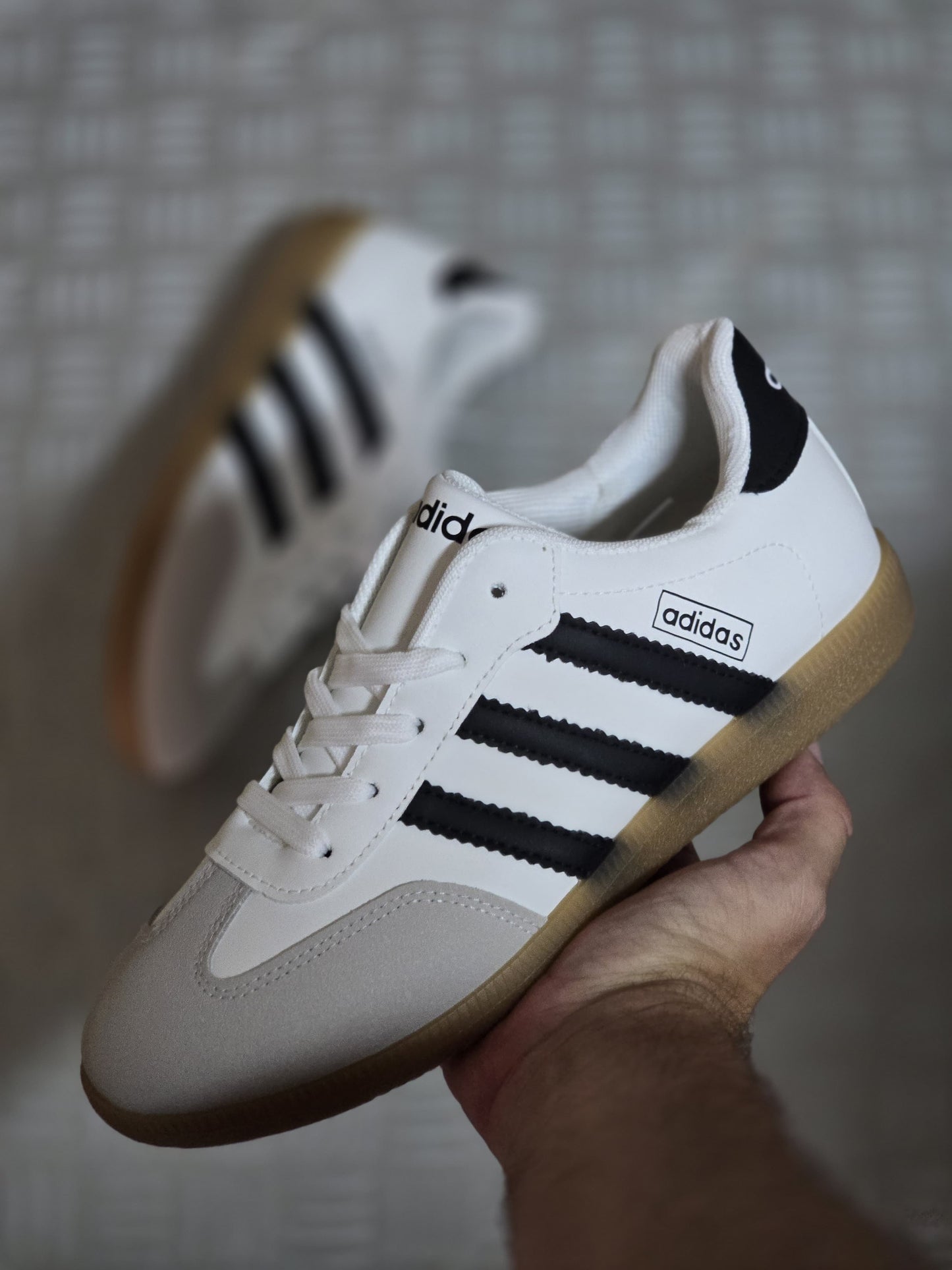 Adidas vl