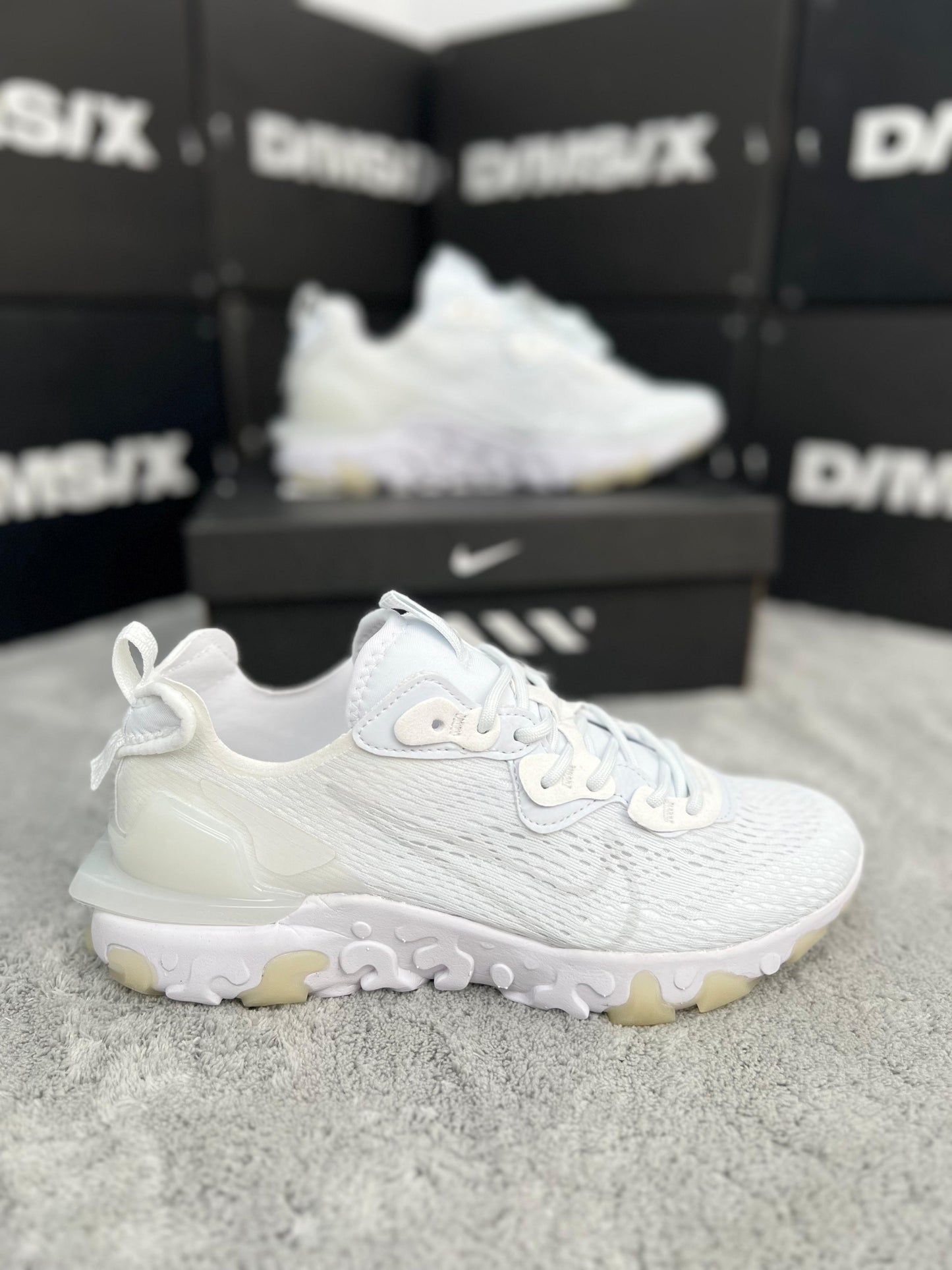 Nike react vision blancas