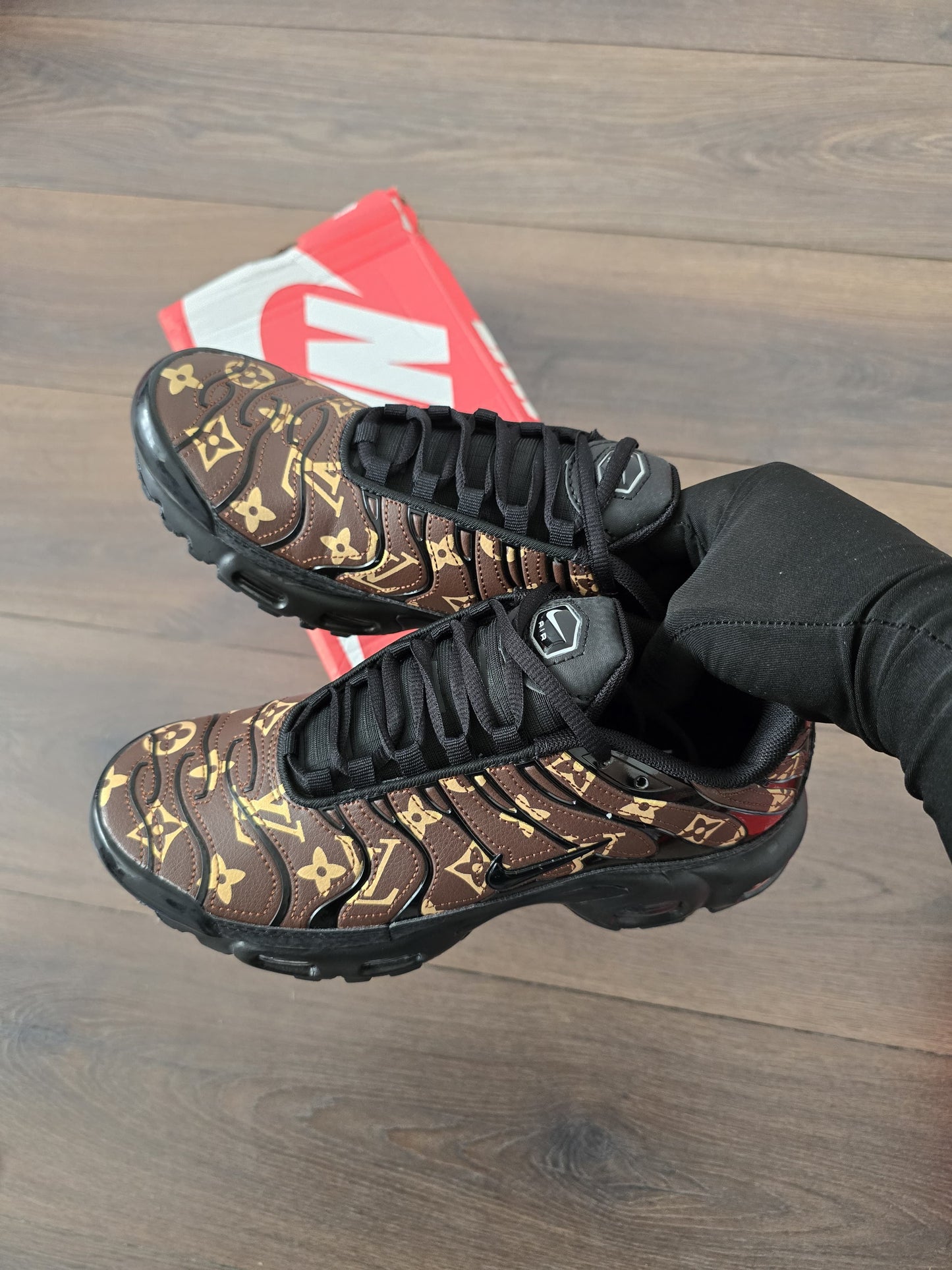 Tn lv marron