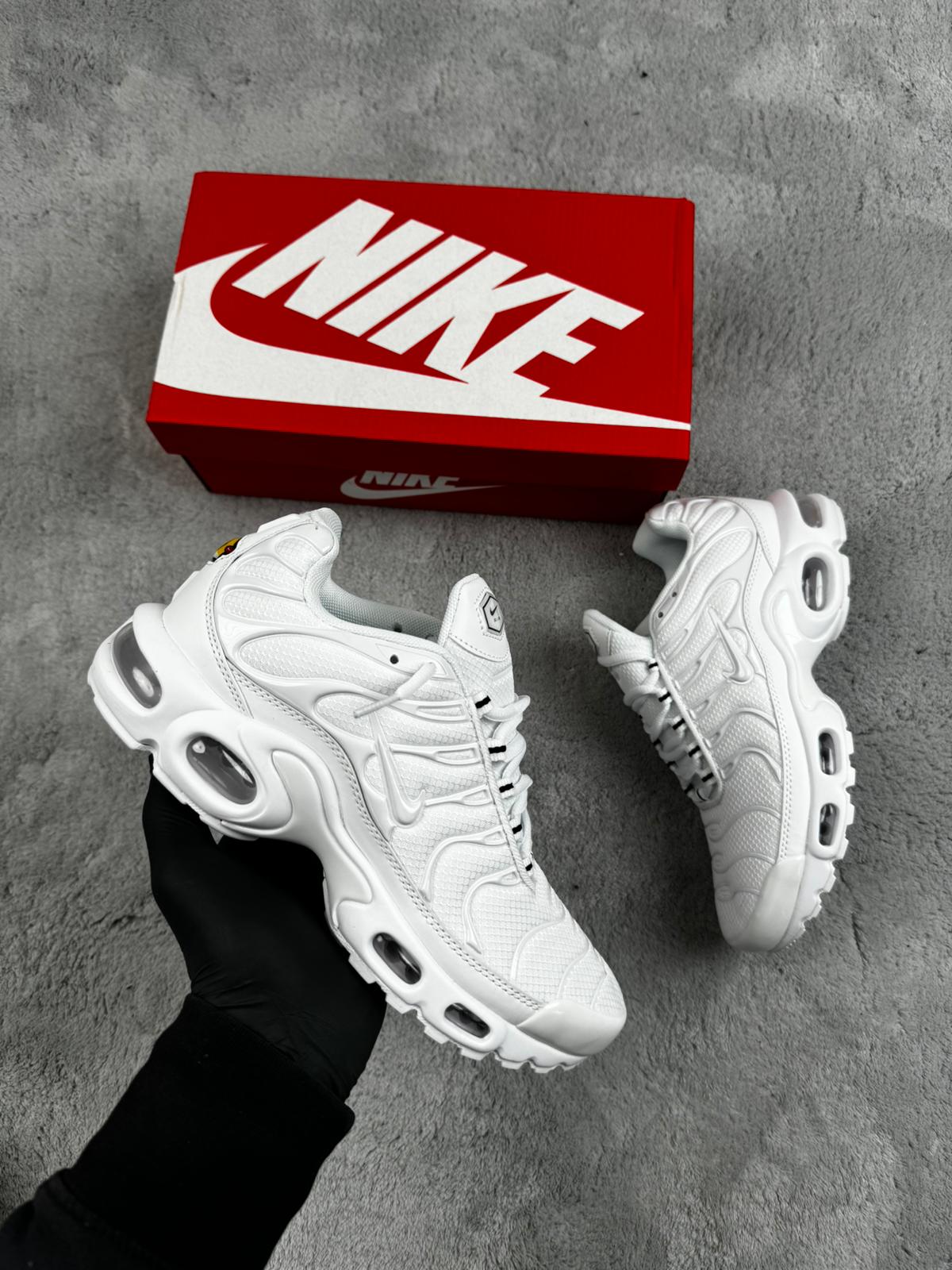 Nike tn blanca