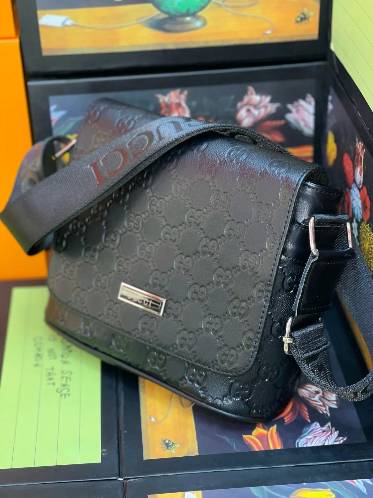 Bandolera GUCCI negro logos pequeños logo plateado