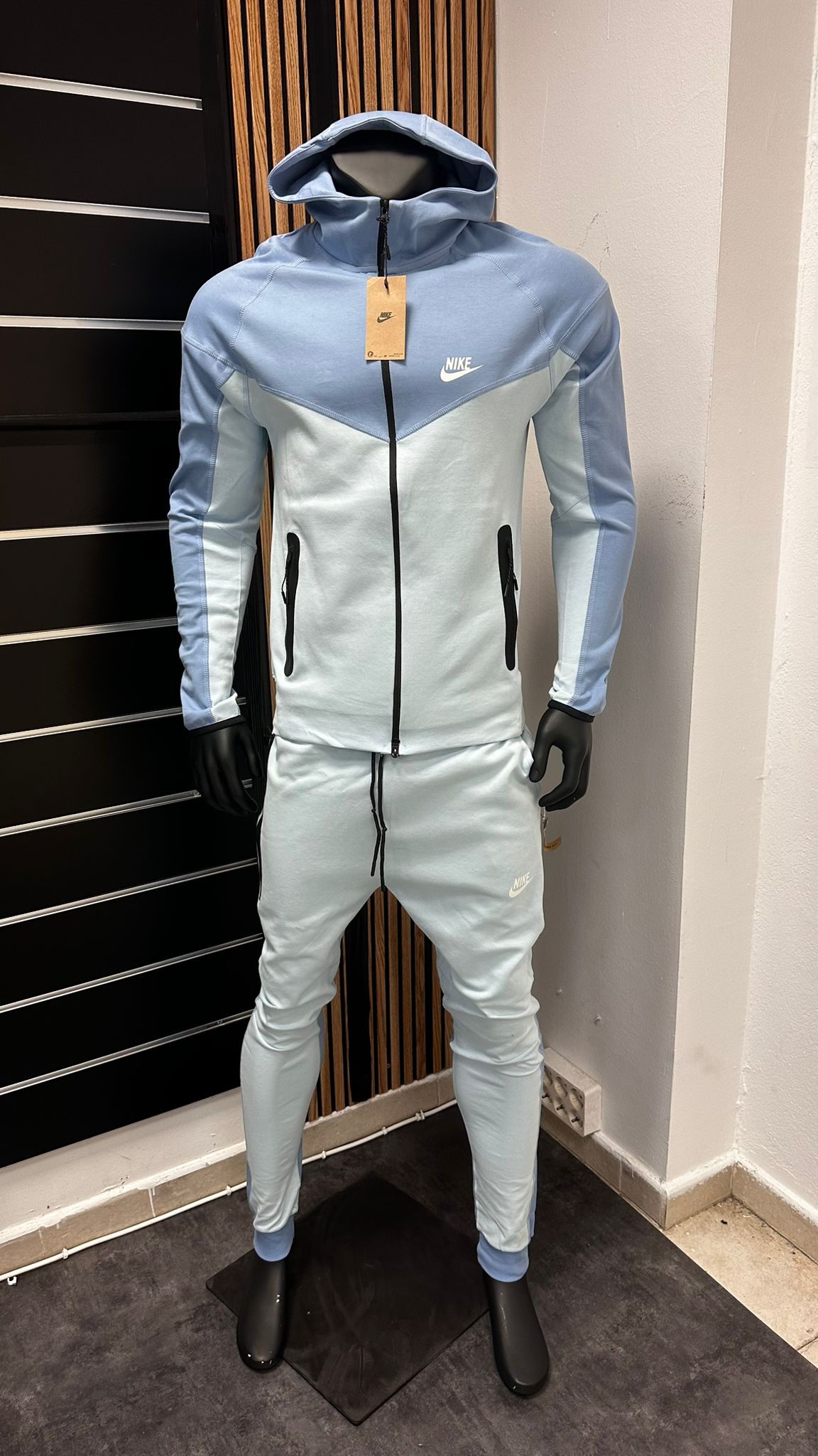 Chandal nike tech azul logo blanco