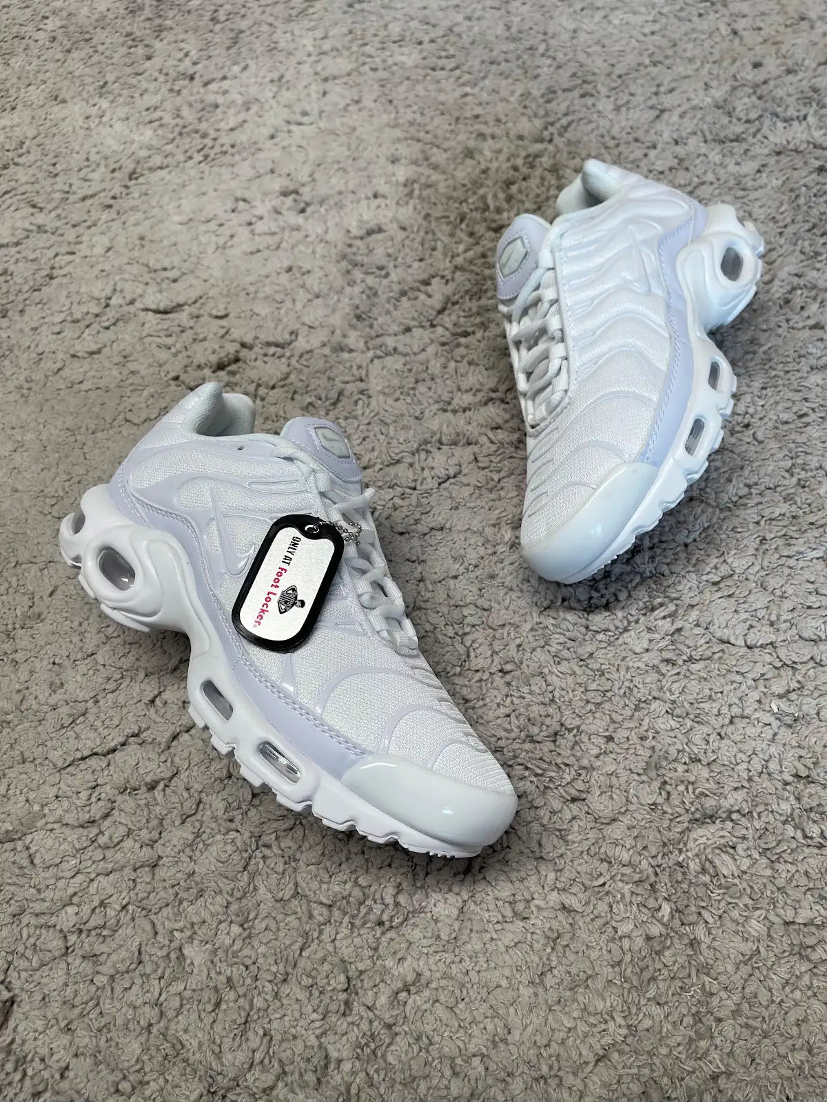 NIKE TN BLANCAS